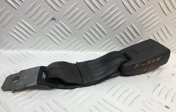 Ford Ranger Rear seatbelt buckle