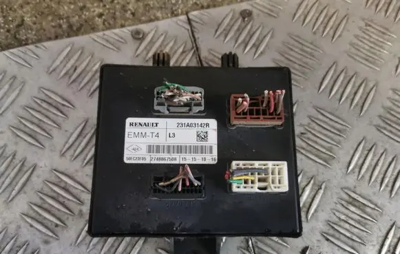 Renault Trafic III (X82) Comfort/convenience module 231A03142R