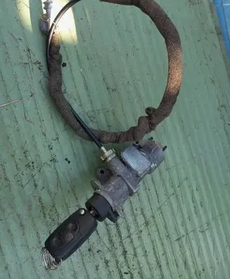 Audi A6 S6 C5 4B Ignition lock 4B0905851B