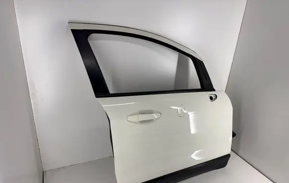 Ford Ecosport Front door GN1Z7420124T GN1Z7420124R