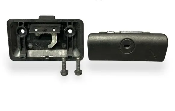 BMW 5 E39 Glove box lock 