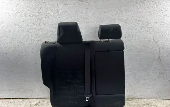 Rear seat
