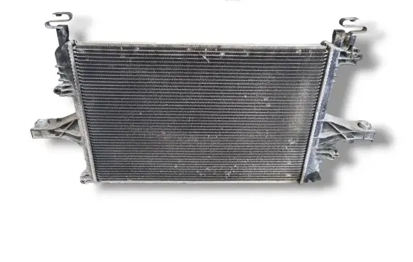 Volvo V70 Coolant radiator
