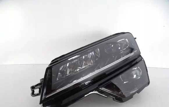 Skoda Karoq Headlight/headlamp 57B941015D