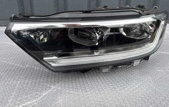 Volkswagen T-Roc Headlight/headlamp 2GA941035AK L827088