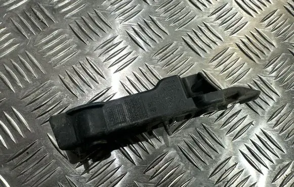 Audi A5 Sportback 8TA Front bumper mounting bracket 8T0807283C