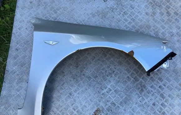 Subaru Impreza III Fender