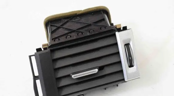 Land Rover Range Rover Evoque L538 Dashboard air vent grill cover trim BJ32018B09GB