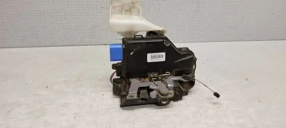 Volkswagen Caddy Front door lock 3D2837015K 25100D6