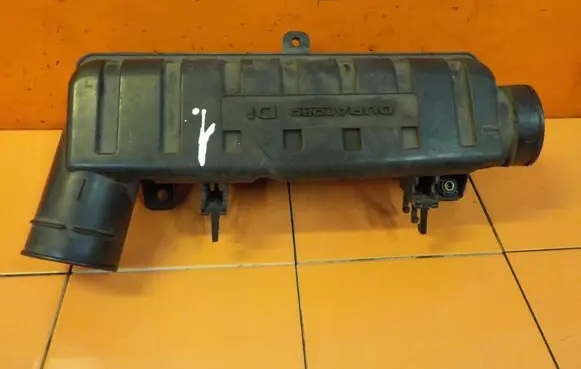 Ford Transit Air filter box 