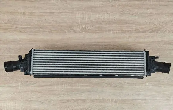Audi A7 S7 4G Intercooler radiator 4G0145805L