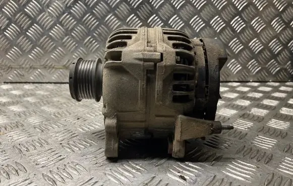 Audi A3 S3 8L Generator/alternator 028903028E