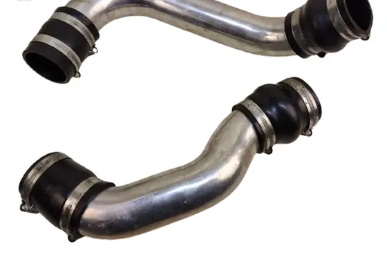 Nissan Pathfinder R51 Intercooler hose/pipe