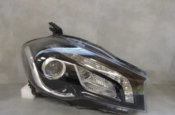Suzuki SX4 S-Cross Headlight/headlamp