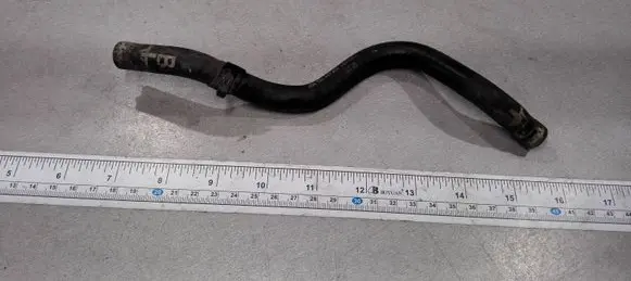 Volkswagen PASSAT B6 Engine coolant pipe/hose 3C0122447AM