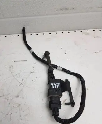 Renault Espace VI Rear air suspension level height sensor 17154700