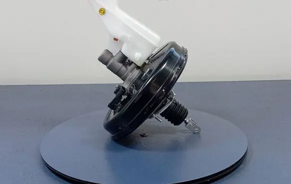 KIA Ceed Brake booster 58500J7270