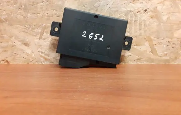 Mercedes-Benz E W124 Door central lock control unit/module 5WK4585 2652