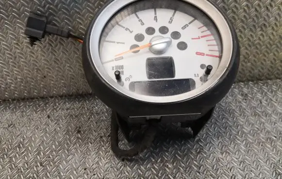 Mini One - Cooper Coupe R56 Speedometer (instrument cluster) 9189516