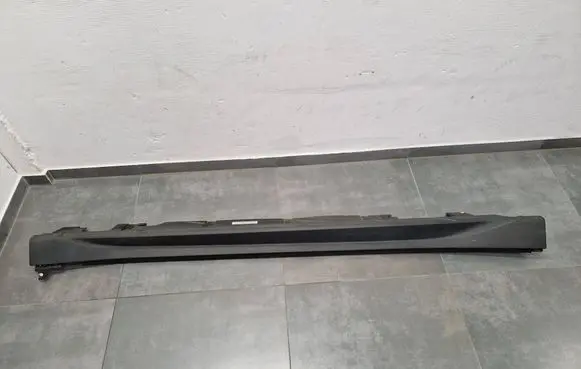 BMW X1 F48 F49 Sill 7332328 51777332328