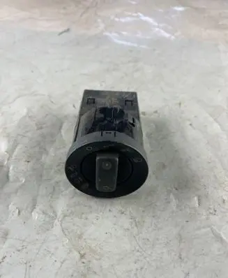 Audi A4 S4 B7 8E 8H Light switch 8E0941531D BK78E0941531D