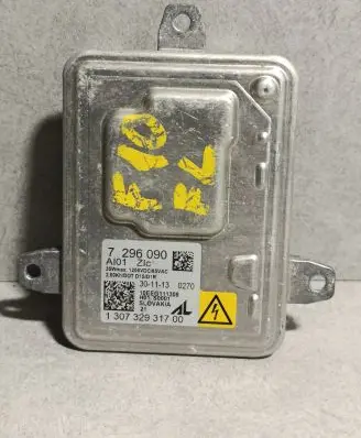 BMW 5 F10 F11 Headlight ballast module Xenon 7296090 10EEG111308 130732931700