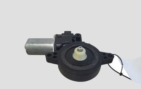 Mazda 6 Front door window regulator motor D6515858X CM012030