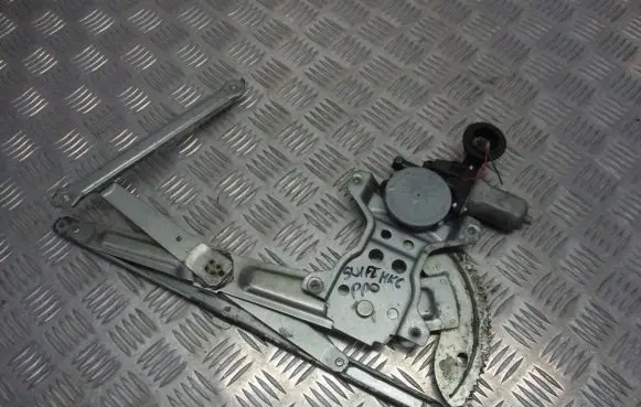 Suzuki Swift I Front door window regulator with motor