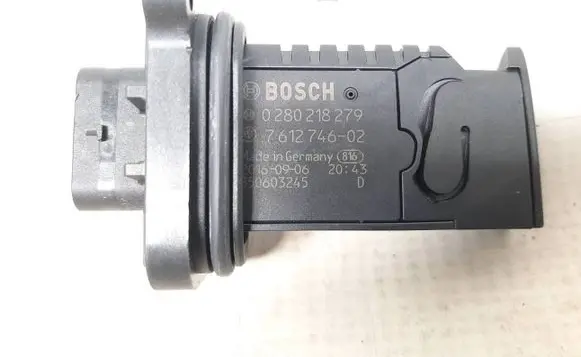BMW M2 F87 Mass air flow meter 7612746 13627612746