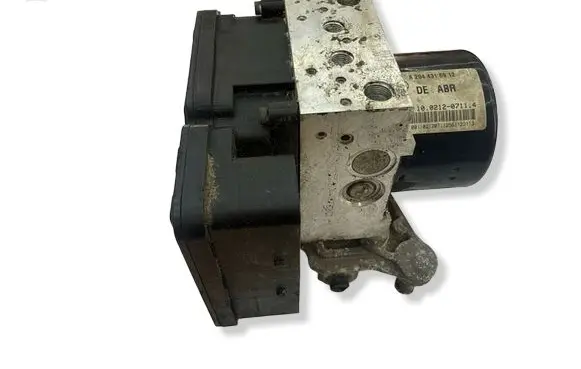 Mercedes-Benz C W204 ABS Pump A1729014100