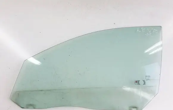 Volvo V70 Front door window glass four-door 43R001106 E000186 DOT57M53AS2