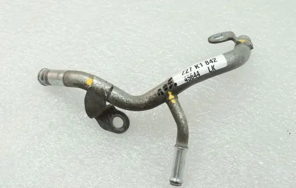 Nissan Navara D40 Coolant pipe/hose 210235X21A
