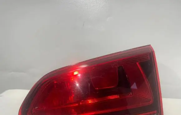 Volkswagen Golf VII Tailgate rear/tail lights 5GM945094A