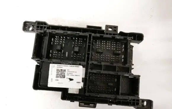 KIA Carens II Fuse box set 919501d220 91950-1d220