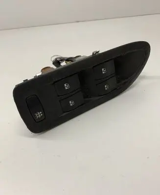 Renault Megane II Electric window control switch 26515