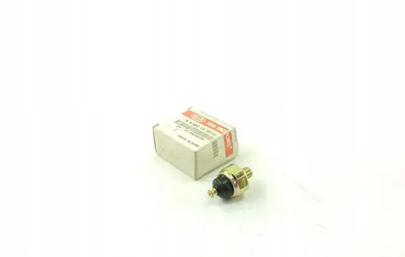 KIA Sportage Oil pressure sensor KK15018501D
