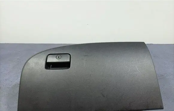 Mitsubishi Outlander Glove box 8006A022