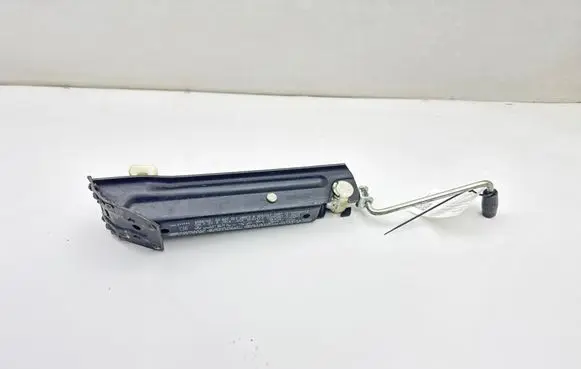 Mercedes-Benz CLS C219 Lift Jack A2115830215