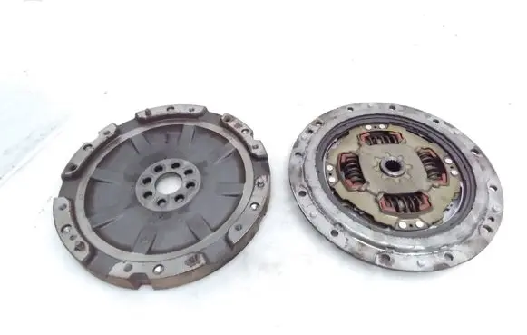 Toyota Prius (XW30) Clutch set kit 2C261815