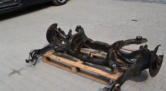 Volvo V60 Rear axle beam 
