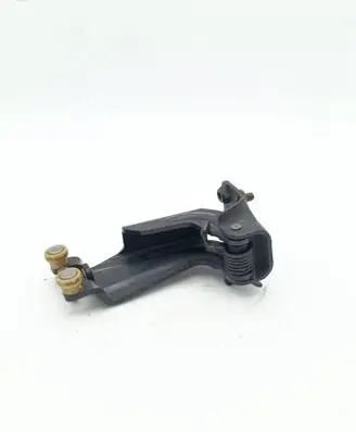 Peugeot Partner III Sliding door middle roller runner 9833303280 006P0123