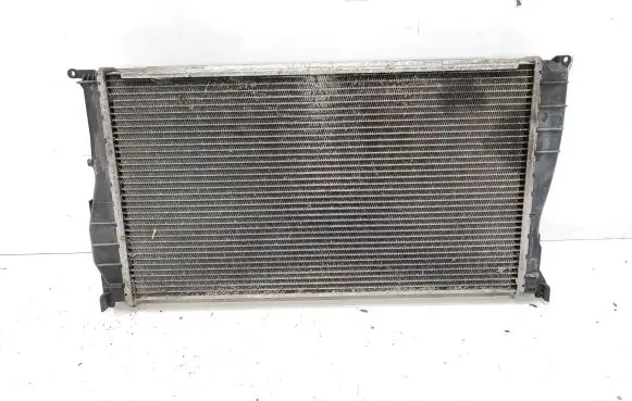 BMW X1 E84 Coolant radiator 7788903 17117788903