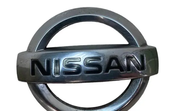 Nissan Qashqai Manufacturers badge/model letters 4276W0010