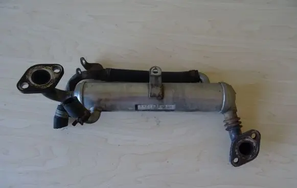Opel Astra H EGR valve cooler 8973635152