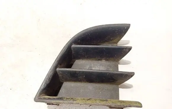 Front bumper lower grill