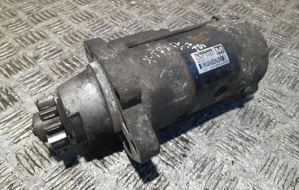 Nissan X-Trail T30 Starter motor 233008H801 M008T71471