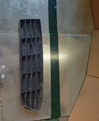 Audi A6 S6 C4 4A Front bumper lower grill 4A0807345J