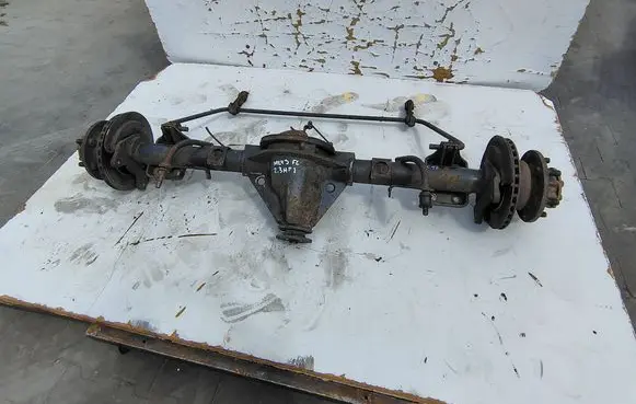 Iveco Daily 35.8 - 9 Rear axle beam