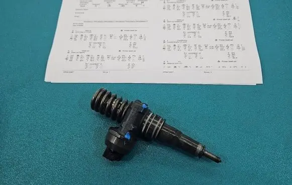 Volkswagen PASSAT B5.5 Fuel injector 0414720214 IMPRK1585543