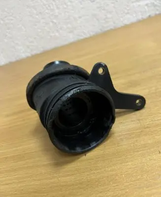 Mercedes-Benz C W203 Brake vacuum hose/pipe A6110981807 D8181